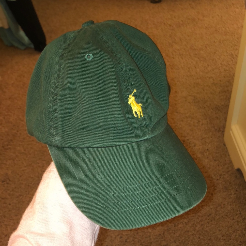Green adjustable polo hat